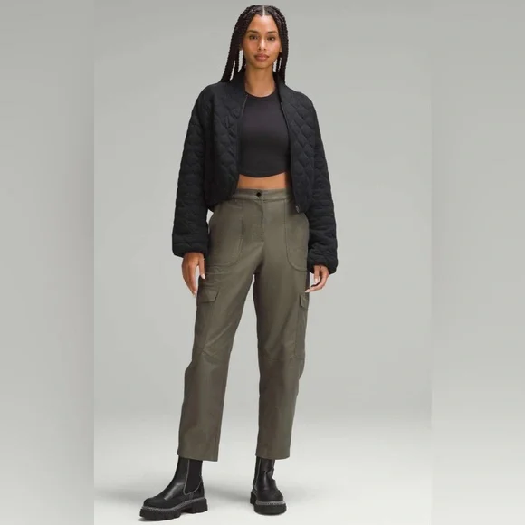 Lululemon Quilted Bomber Cropped Black Jacket Size 10 - Picture 3 of 14